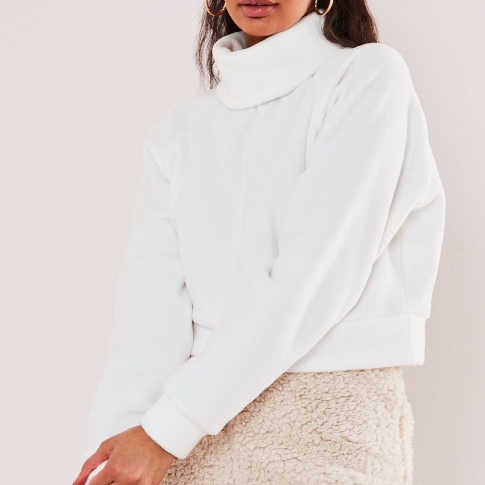 Missguided High Neckline Long Sleeve Fleece
